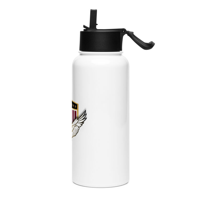 Stainless steel water bottle with a straw lid - Image 3